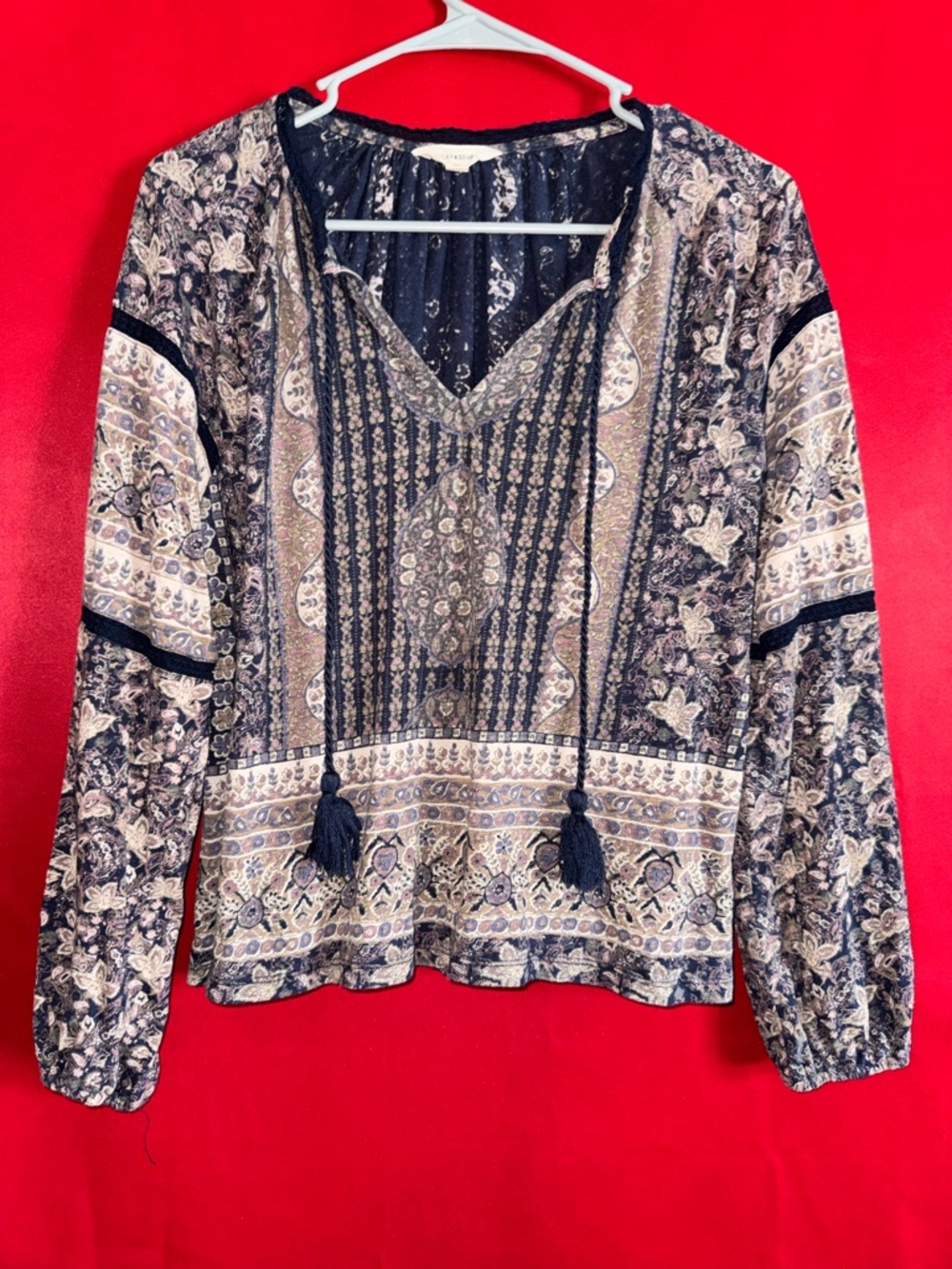 #395- Lucky Brand Boho Floral Navy Peasant Blouse with Tassel Tie Size Small